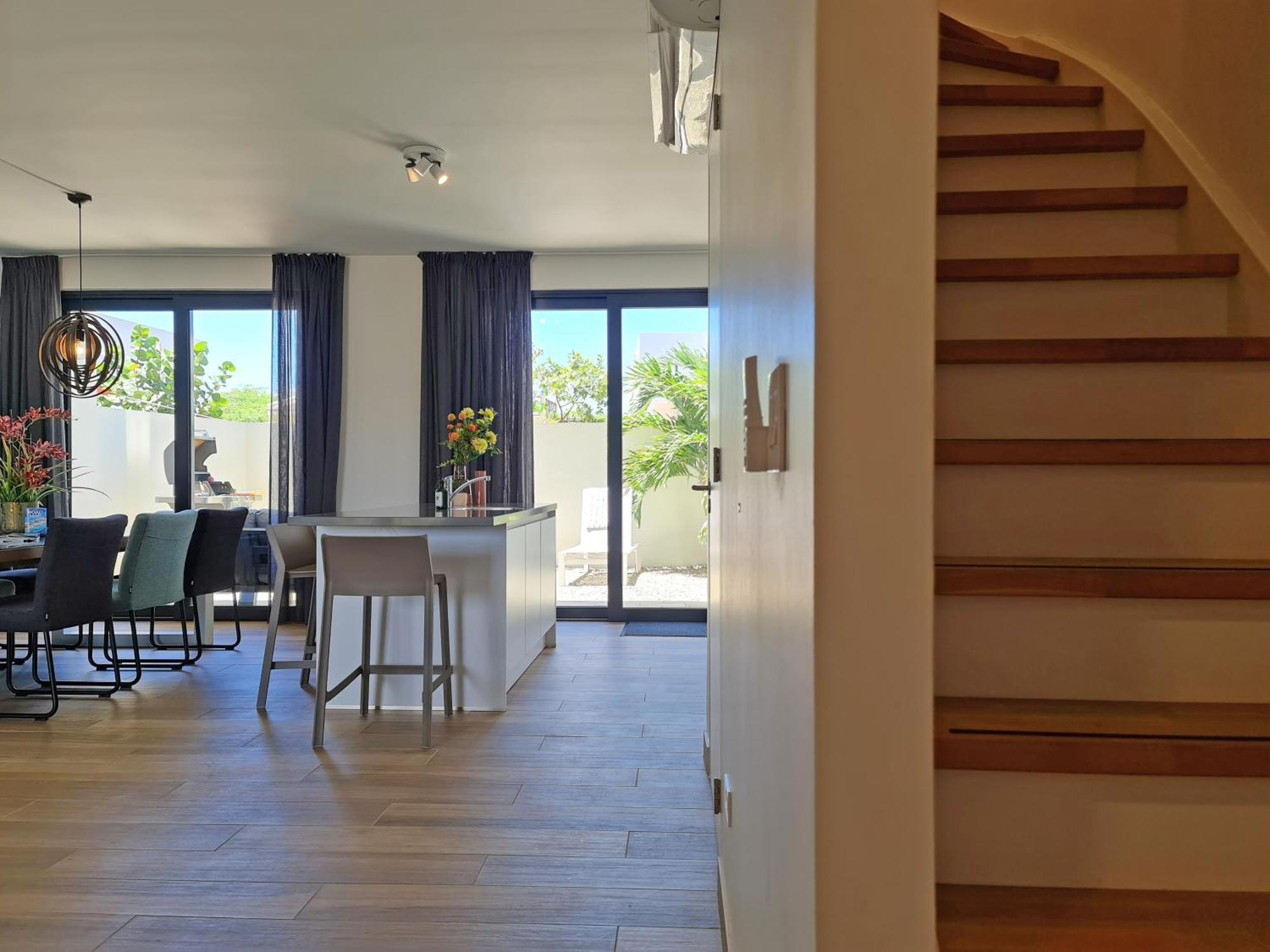 Tuscany Residence Aruba Palm Beach Exterior foto